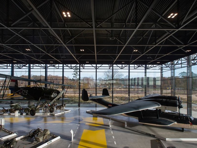 Tentoonstelling museum vliegtuigen